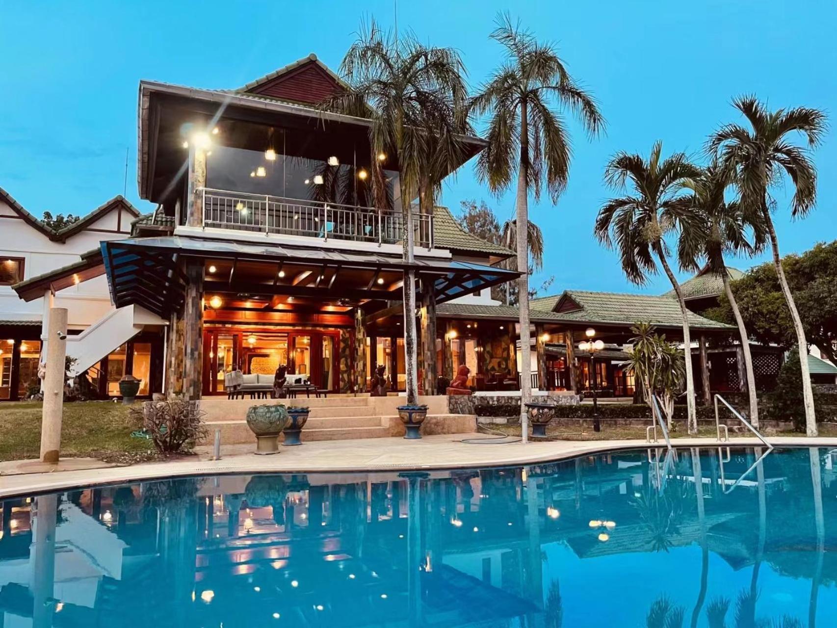 Phoenix Golf 10 Badroom Pool Villa Ban Huai Yai Eksteriør billede