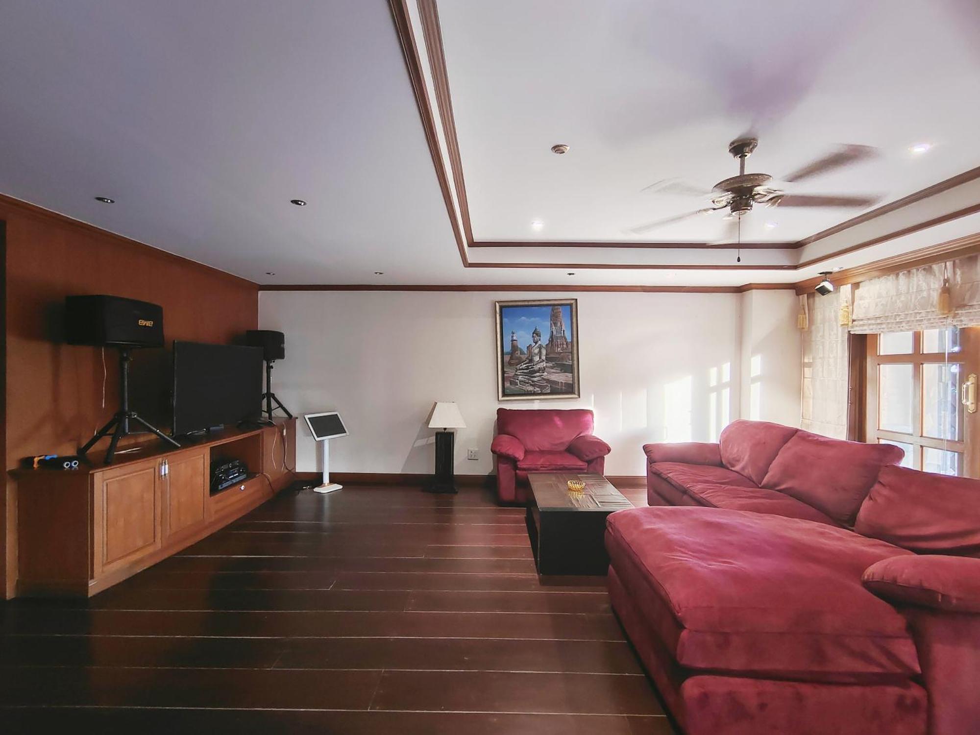 Phoenix Golf 10 Badroom Pool Villa Ban Huai Yai Eksteriør billede